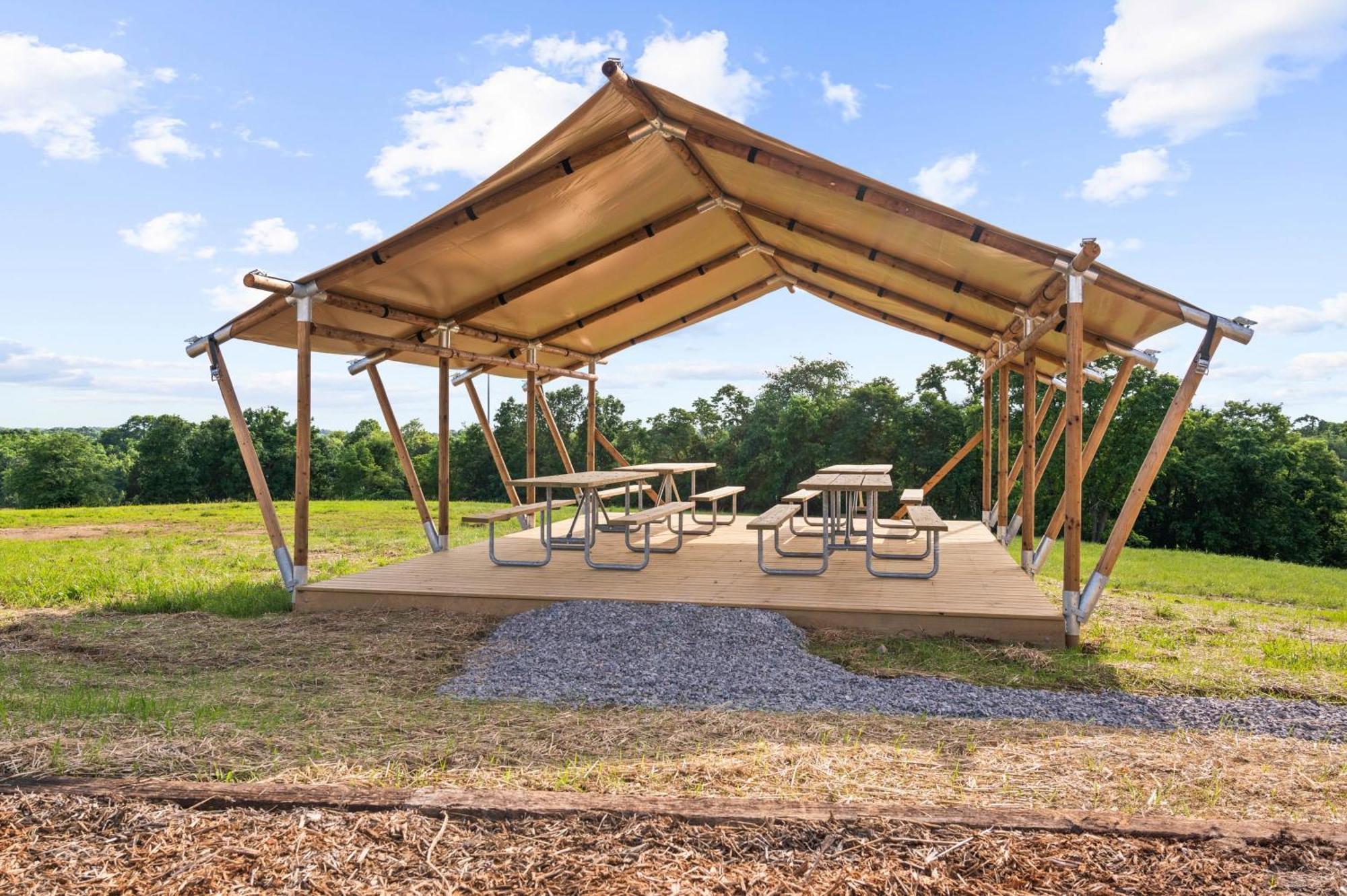 The Lodges At Eden Reserve - Cabins Near Ark Williamstown Esterno foto